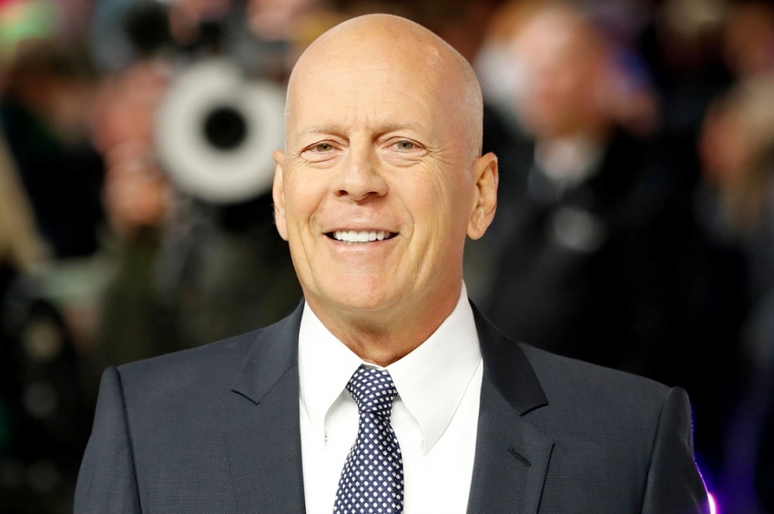 Bruce Willis își încheie cariera cinematografică