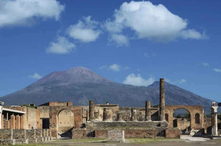 Study suggests Pompeii was rocked by earthquake before getting buried under lava